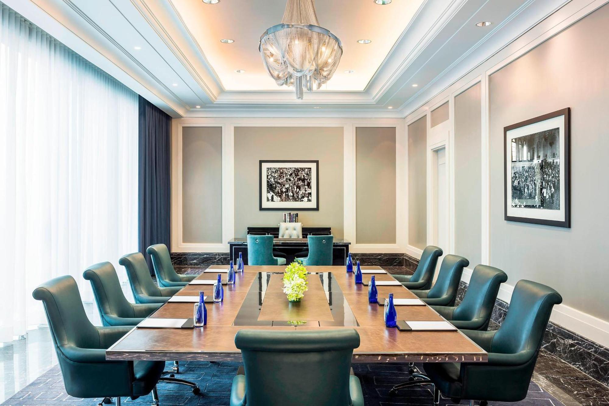 The St. Regis Kuala Lumpur Otel Dış mekan fotoğraf